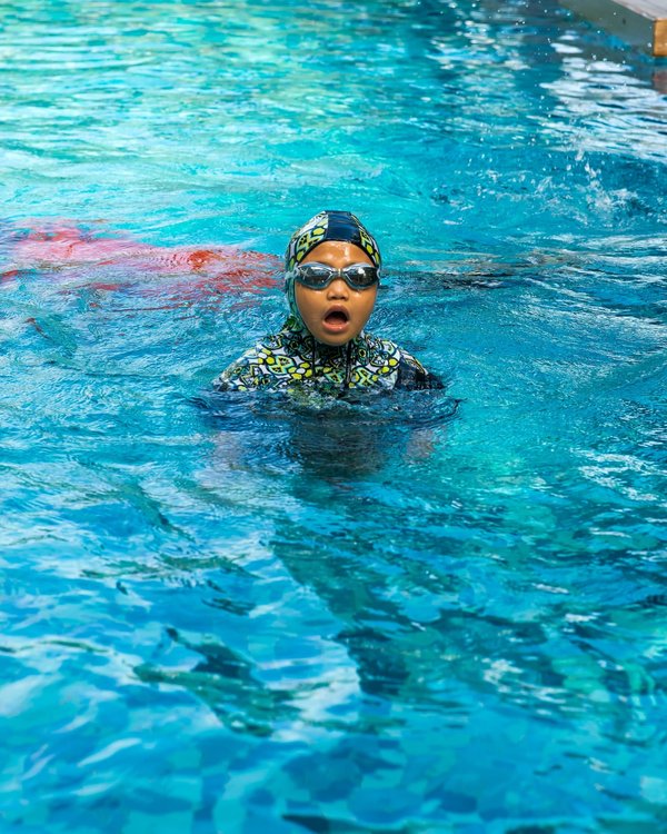 Mettre un burkini, un sujet de tension permanent ?